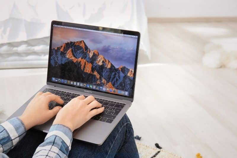 laptop 85 MacBook Pro