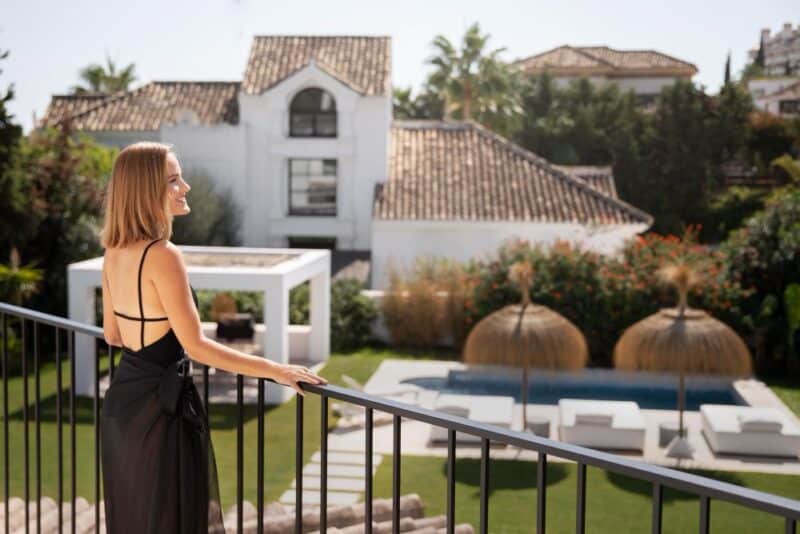 Errores comunes al iluminar el living