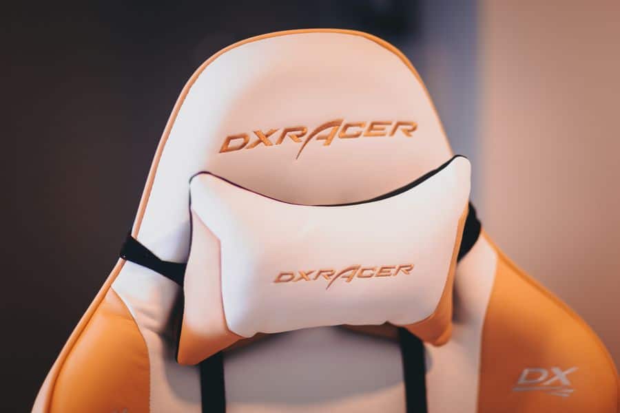 Silla gaming DXRacer con soporte lumbar ergonómico
