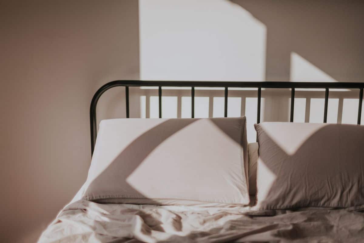 Sommier y colchón para descanso óptimo